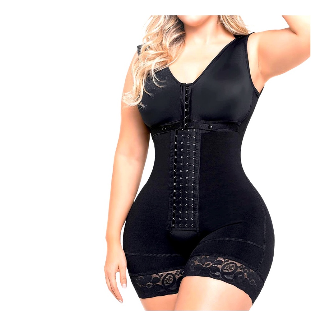 COLOMBIAN FAJA BRAND NEW COMPRESSION GARMENT